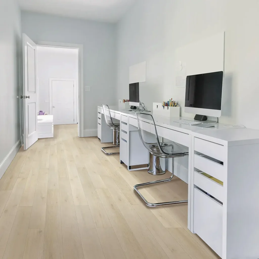 33592 02 room 1 - The Floor Store