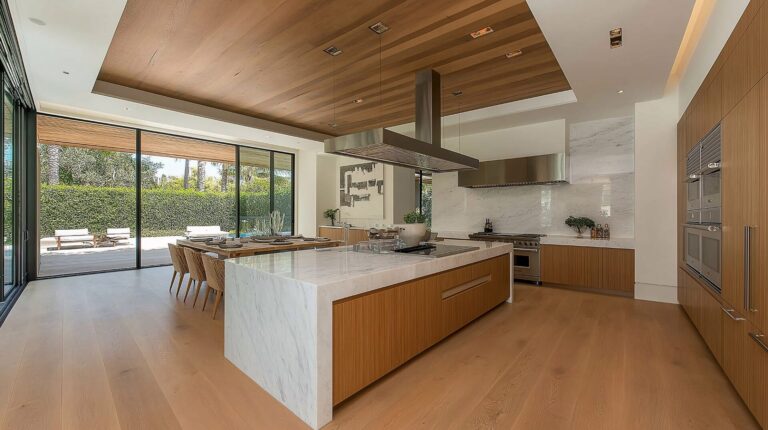 Neutral Luxury Vinyl Flooring Colors for Modern Homes