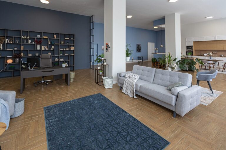 How Luxury Vinyl Flooring Can Transform Any Space